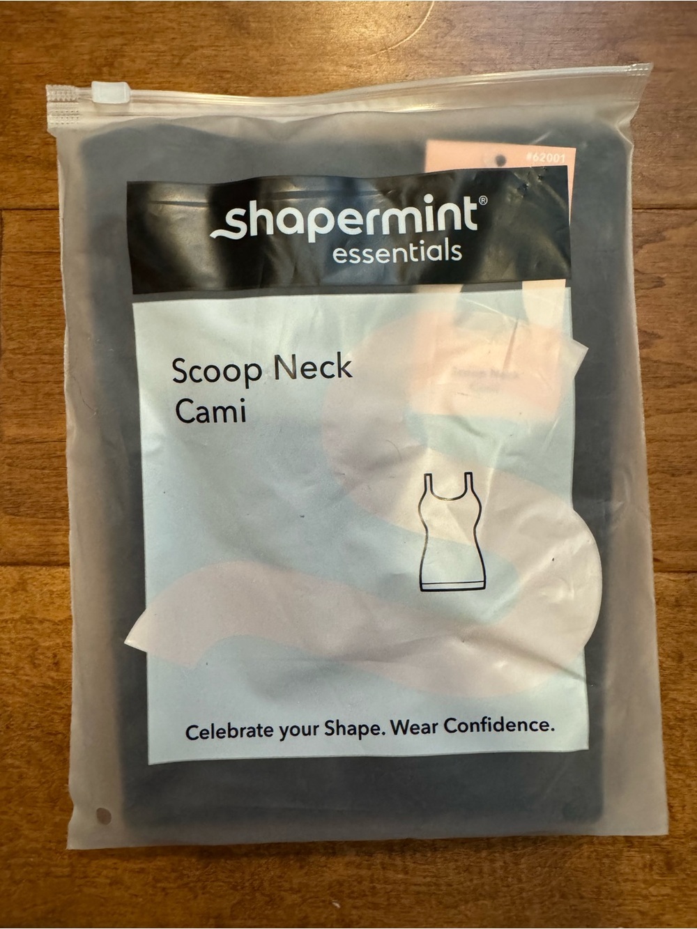 Shapermint Essentials Scoop Neck Cami - Black